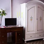 Casa Elide